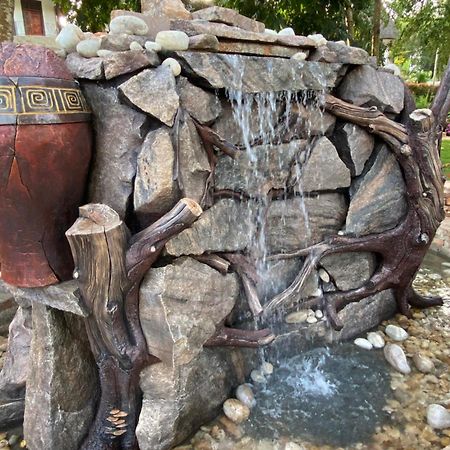 Forest Park Resort Buloba 외부 사진